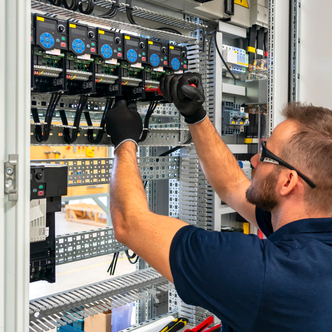 BT-HV (Q): Habilitation électrique pour personnes qualifiées